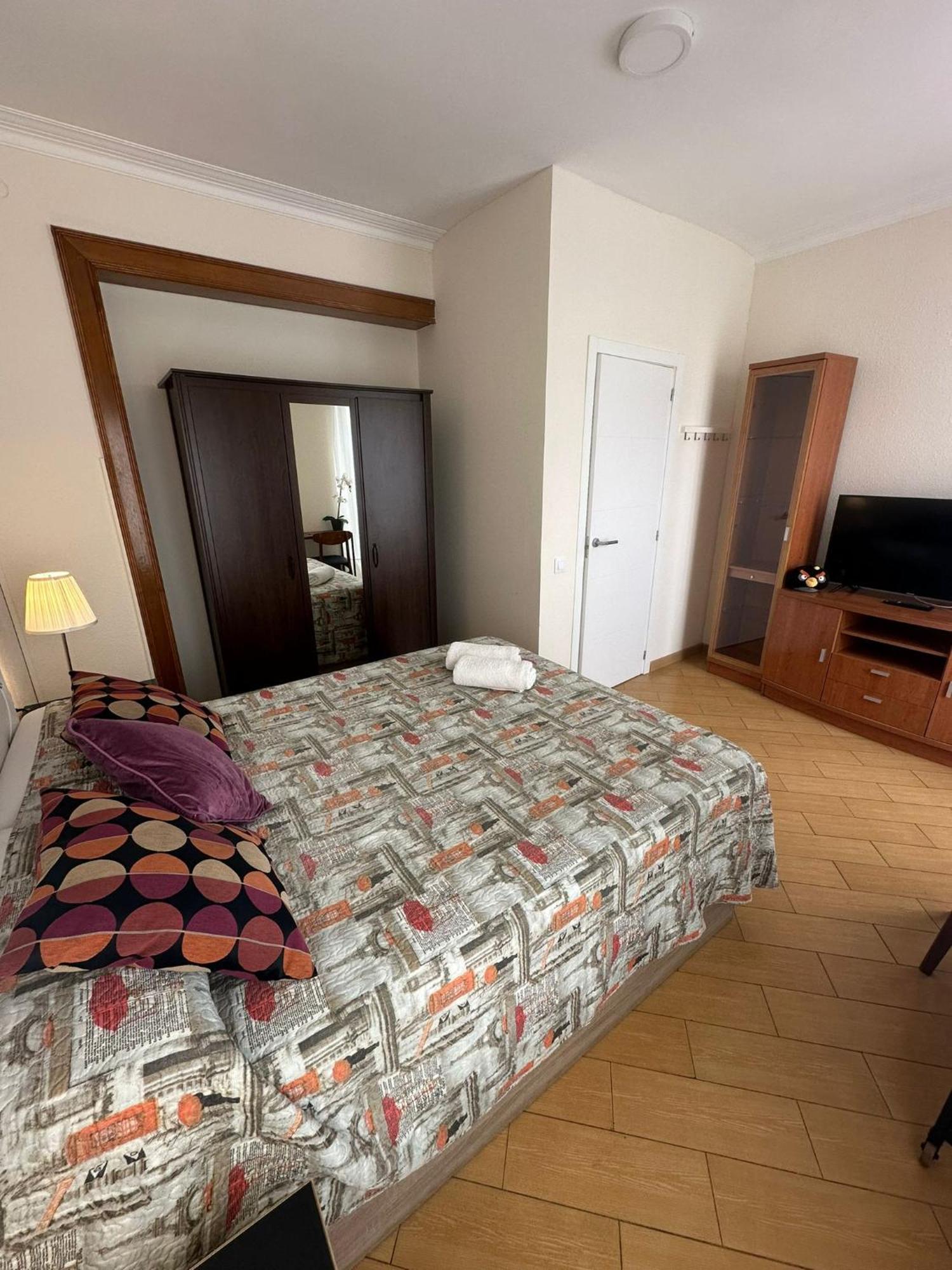 Rooms Nueva Valencia Barcelona Exterior photo
